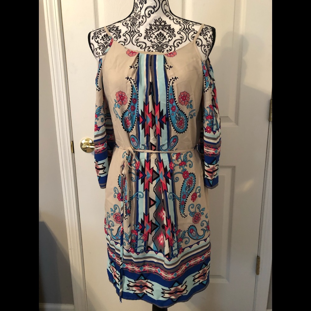 NWT Cold Shoulder Summer Dress Sz Small